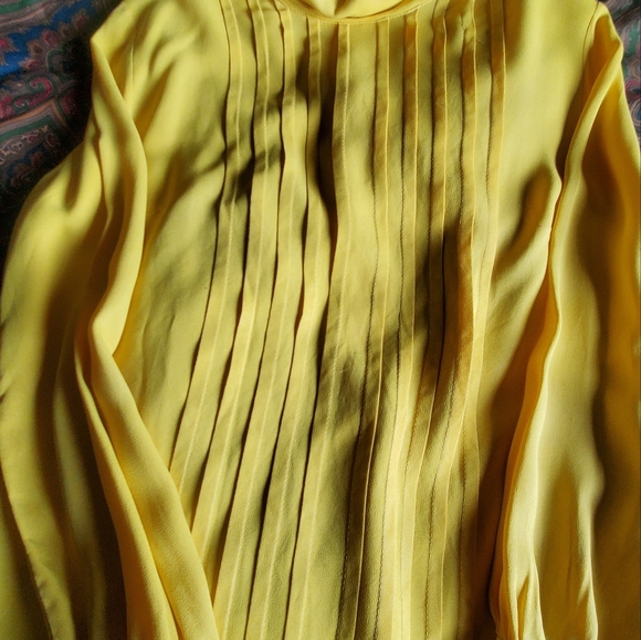 Shirt Tops (bundle of three) by Laureen Lee and... - Picture 12 of 17